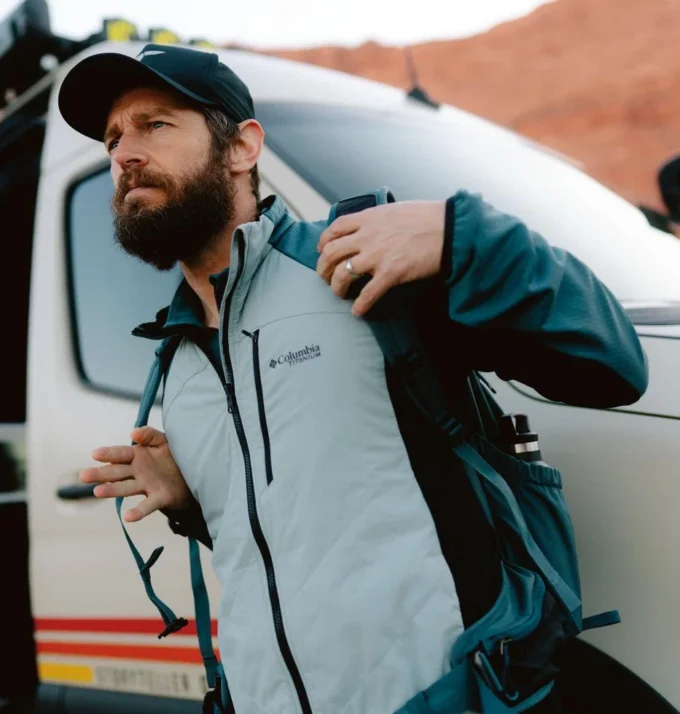 Men Arctic Crest™ Hybrid Full Zip Jacket