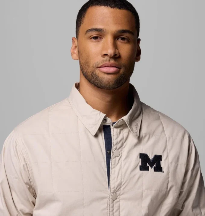 Men Collegiate Campus Roam™ Quilted Shirt Jacket – Michigan