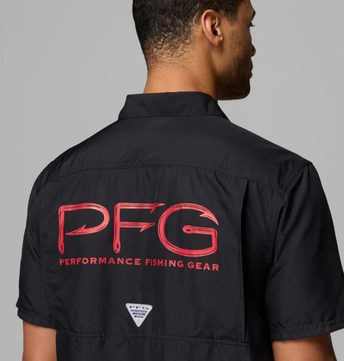 Men Collegiate PFG Slack Tide™ Camp Shirt – Georgia Men Collegiate PFG Slack Tide™ Camp Shirt – Georgia