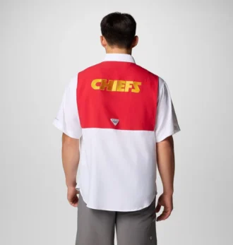 Men PFG Tamiami™ Colorblocked Short Sleeve Shirt – Kansas City Chiefs