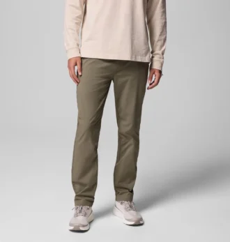 Men ROC™ Chino Pants