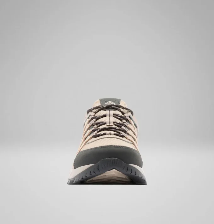Men Strata Trail™ Low Waterproof Shoe Men Strata Trail™ Low Waterproof Shoe