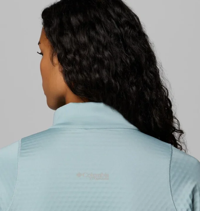 Women Crystal Leaf™ Omni-Heat™ Helix Half Zip Pullover Women Crystal Leaf™ Omni-Heat™ Helix Half Zip Pullover