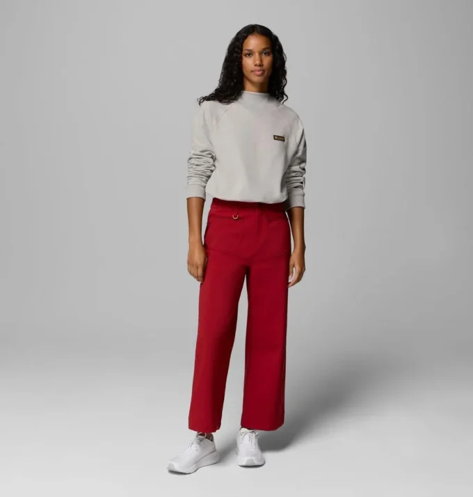 Women High Cascades™ Crop French Terry Long Sleeve Shirt Women High Cascades™ Crop French Terry Long Sleeve Shirt