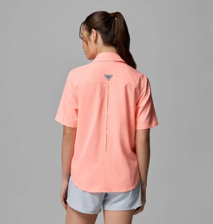 Women PFG Castback™ Woven Short Sleeve Shirt Women PFG Castback™ Woven Short Sleeve Shirt