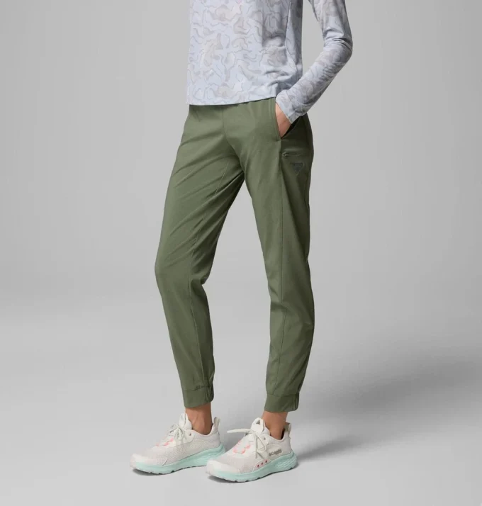 Women PFG Uncharted™ Pull-On Pants Women PFG Uncharted™ Pull-On Pants