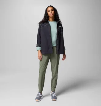 Women PFG Uncharted™ Shirt Jacket Women PFG Uncharted™ Shirt Jacket