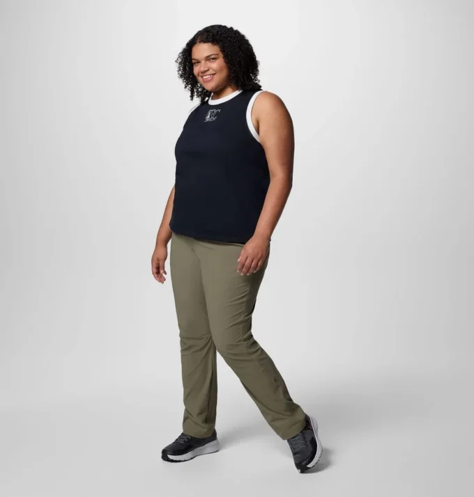 Women Rolling Bend™ Graphic Ringer Tank – Plus Size