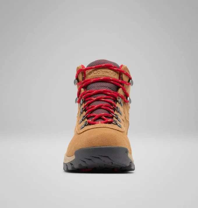 Women’s Newton Ridge™ Plus Waterproof Amped Hiking Boot Women’s Newton Ridge™ Plus Waterproof Amped Hiking Boot