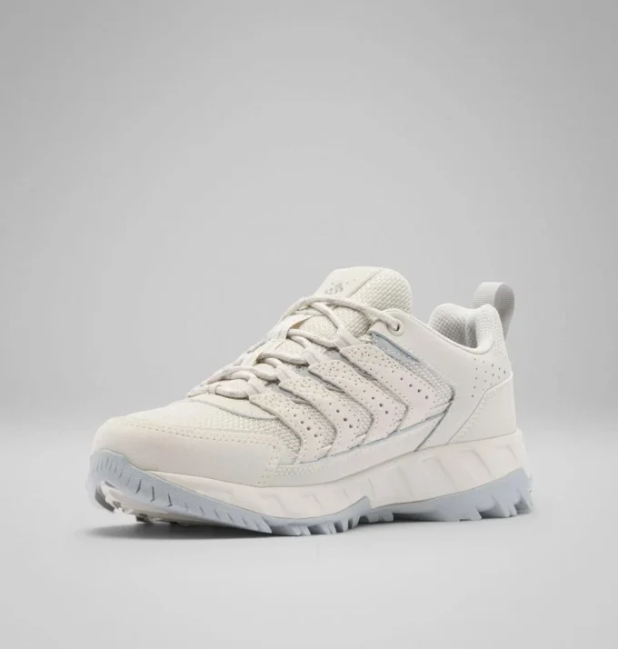 Women Strata Trail™ Low Waterproof Shoe