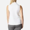 Women Tend the Ball Golf Tank